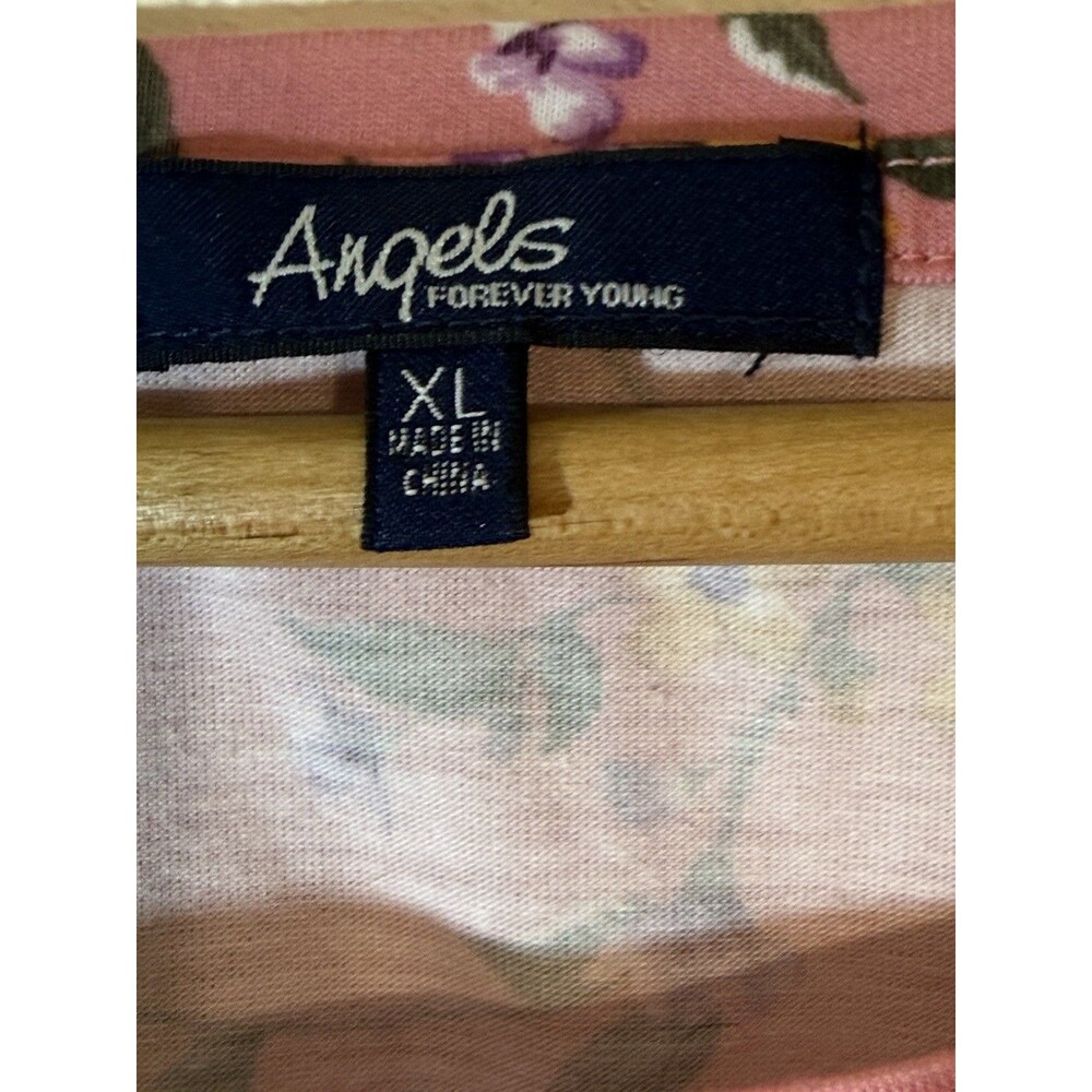Angels Women's Short Sleeve Floral Top - peach - Size XL - Picture 7 of 8